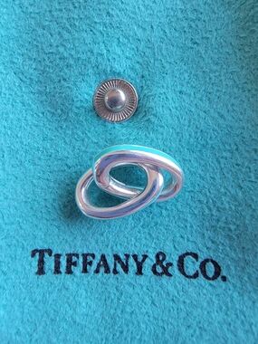 Tiffany & Co. Blue Enamel Silver  Clasping Link For Charm.